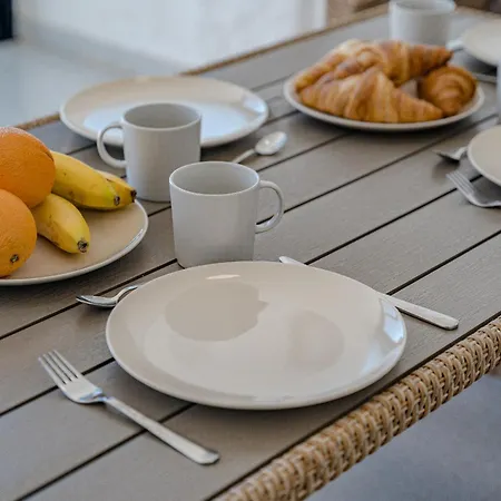 Panoramic View In Gigantes Apartman *